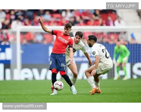 巴塞罗那足球队宣布签下新秀球员,青训体系再次展现实力 巴塞罗那足球队宣布签下新秀球员,青训体系再次展现实力