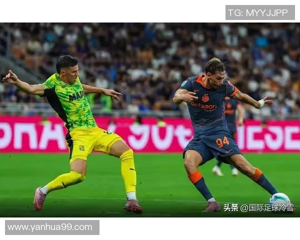 国米vs尤文图斯南京对决引燃球迷热情,南京体育场变战场 国米vs尤文图斯南京对决引燃球迷热情,南京体育场变战场