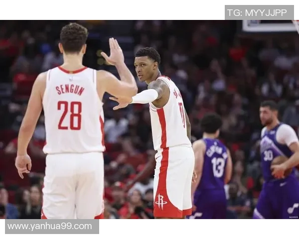 火箭客场战胜太阳，豪取两连胜，状态回暖势不可挡