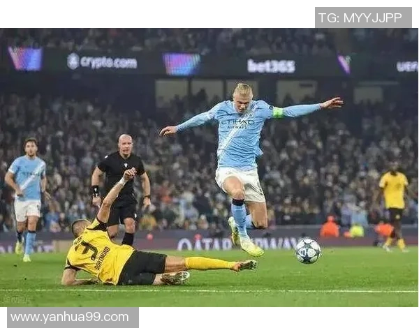 利物浦小组出线悬念大！沙尔克04主场力克曼城夺得关键胜利