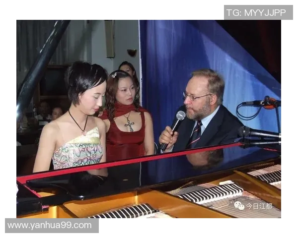 尤利娅·什琴斯尼斯：荣耀巅峰，钢琴才女的闪耀瞬间